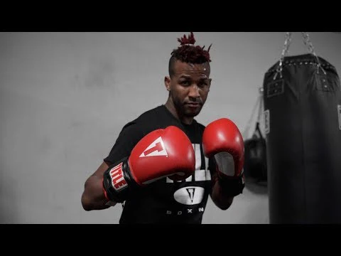 TITLE Classic Power Weight Bag Boxing Gloves - Image 9