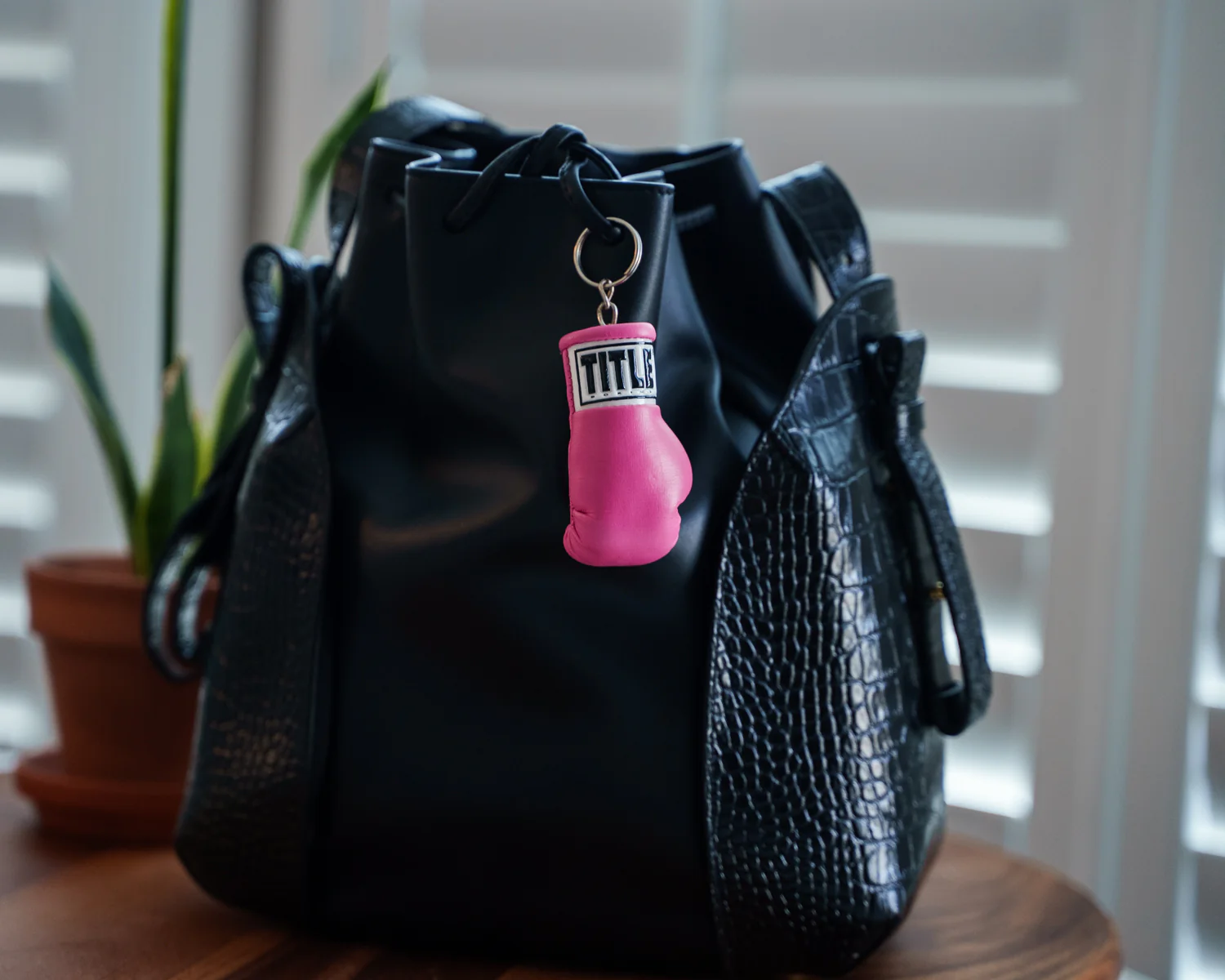 TITLE Boxing Excel Glove Keyring - Image 16