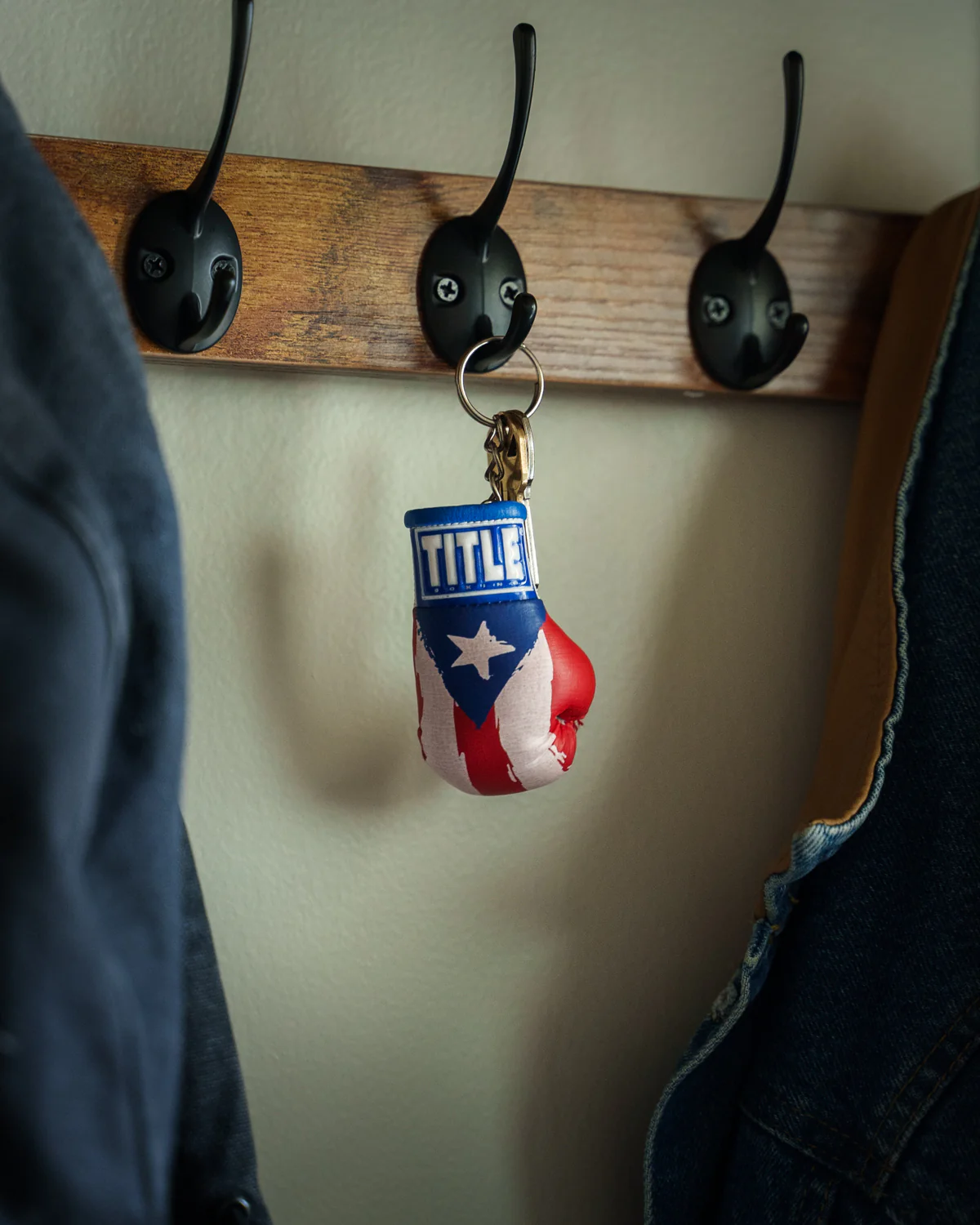TITLE Boxing Excel Glove Keyring - Image 23