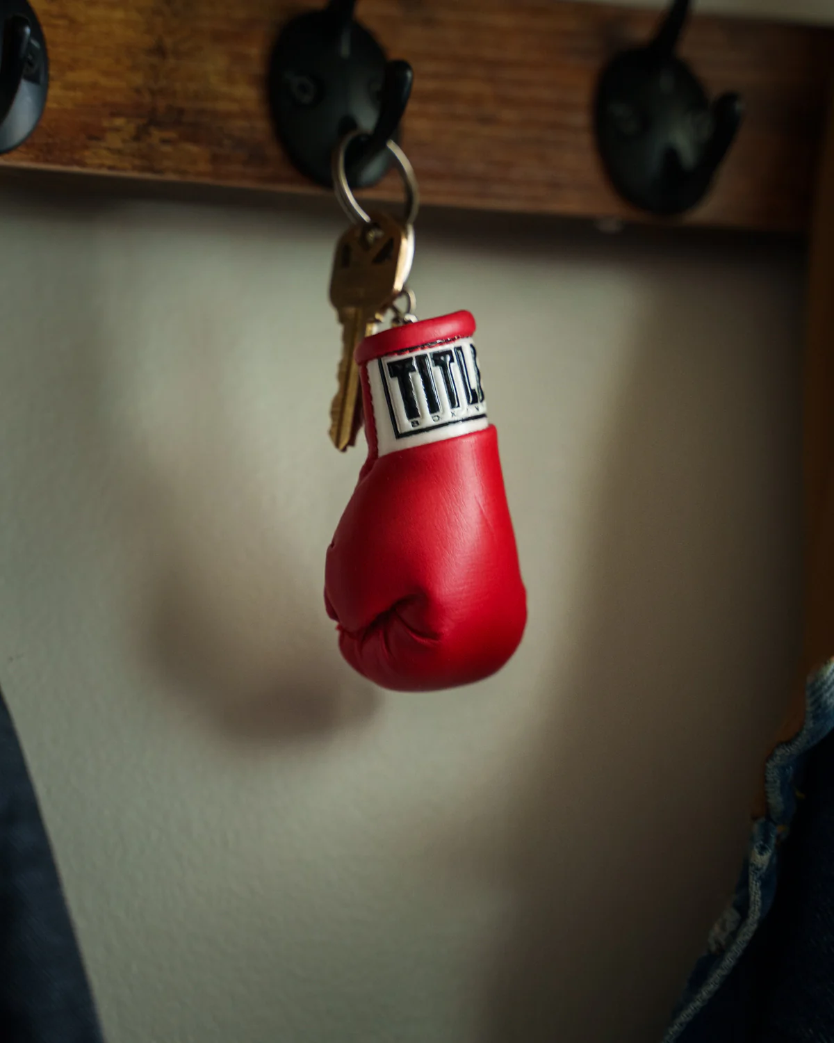 TITLE Boxing Excel Glove Keyring - Image 5
