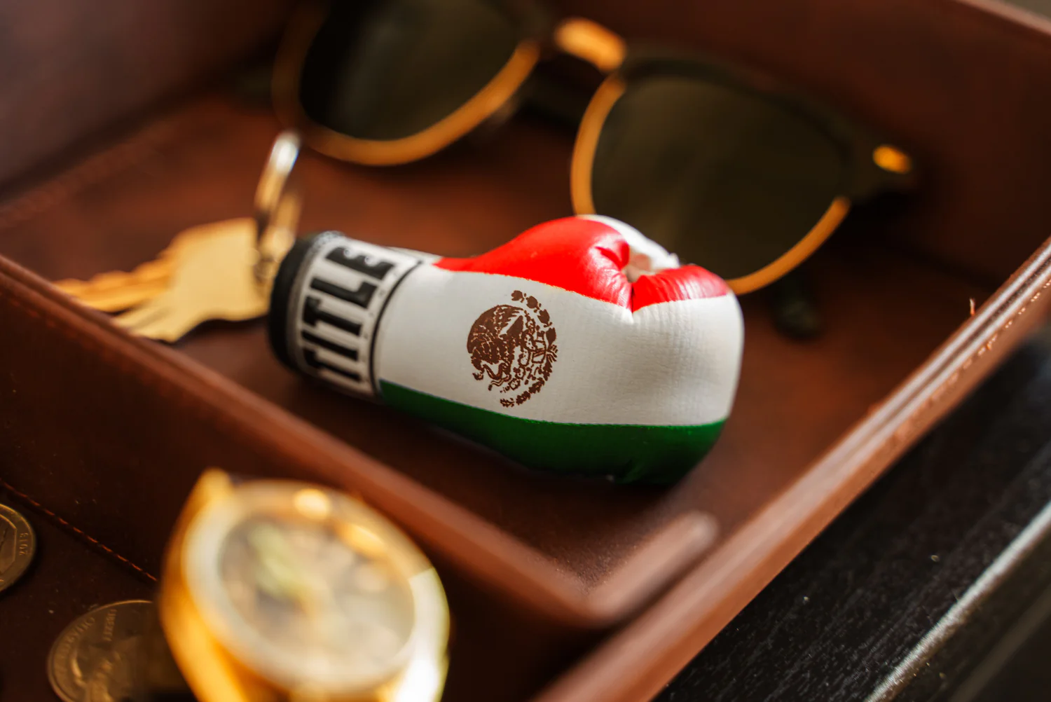 TITLE Boxing Excel Glove Keyring - Image 8