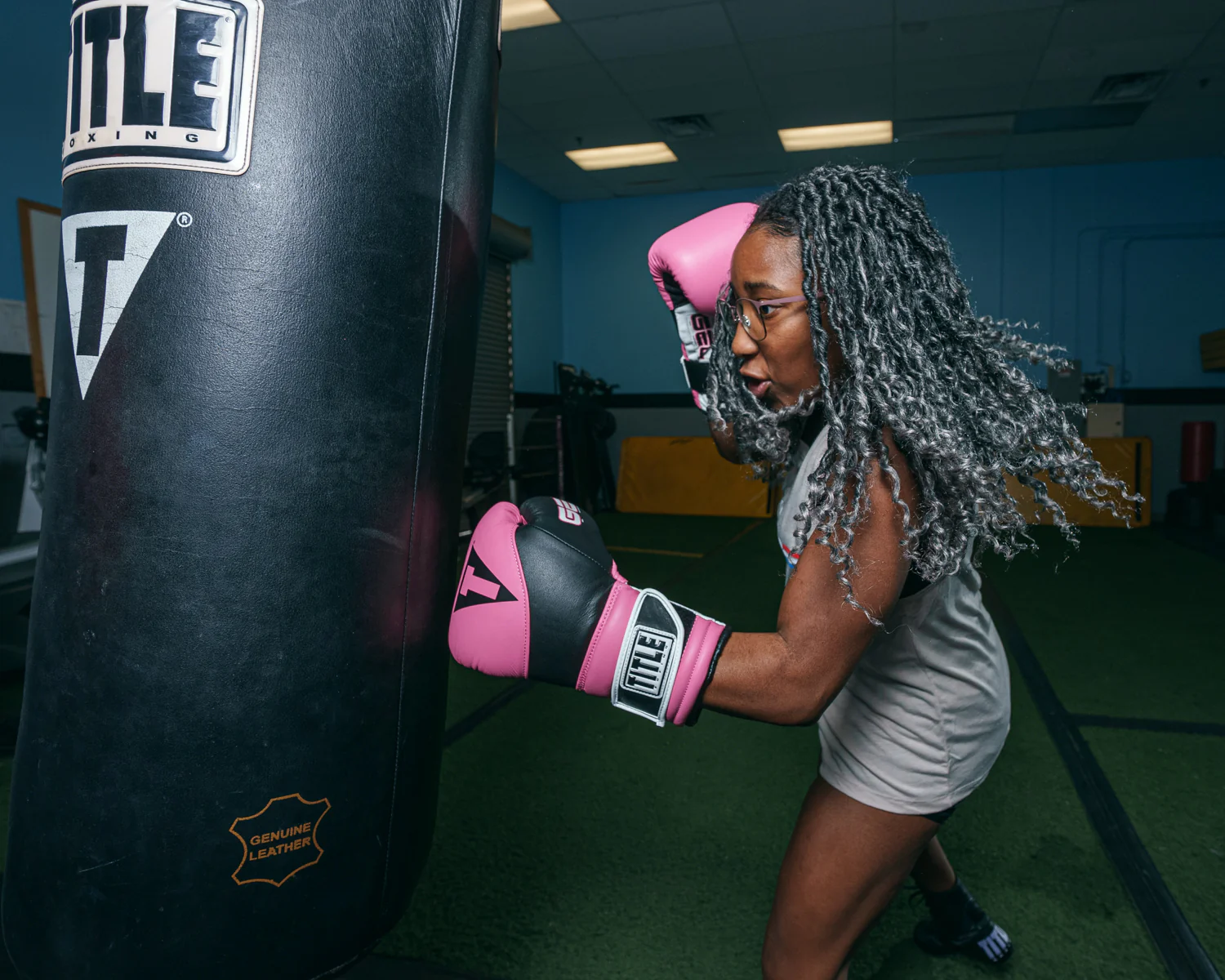 TITLE Boxing Gel Suspense Training Boxing Gloves - Image 12