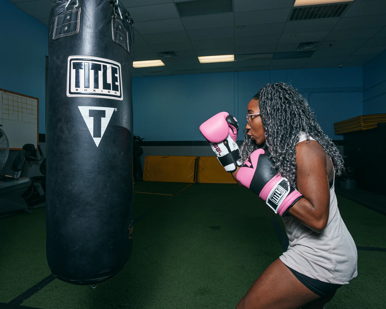TITLE Boxing Gel Suspense Training Boxing Gloves - Image 18