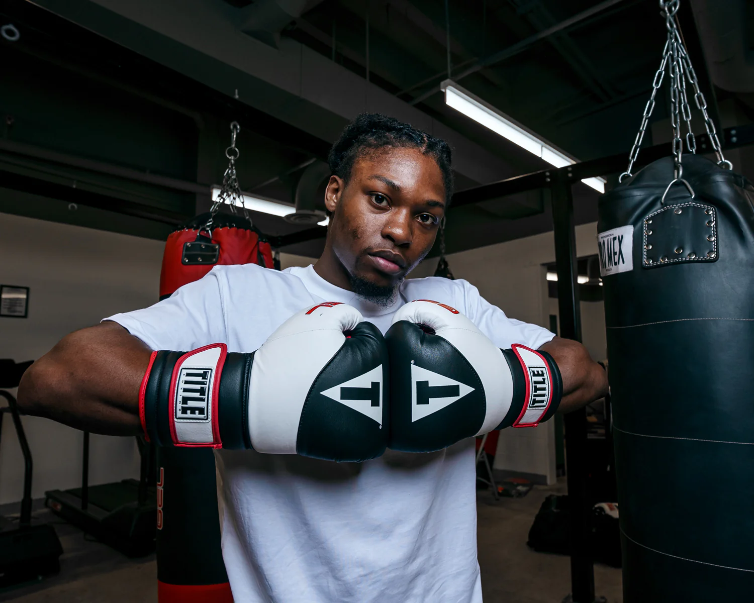 TITLE Boxing Gel Suspense Training Boxing Gloves - Image 7