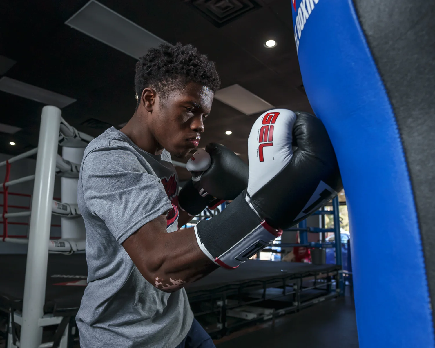 TITLE Boxing Gel World Elastic Training Boxing Gloves - Image 8